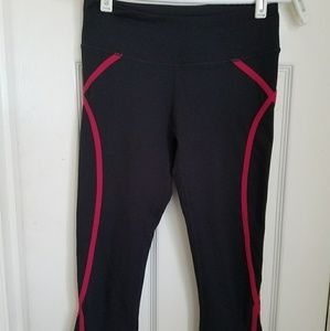 Fabletics workout capris size XS